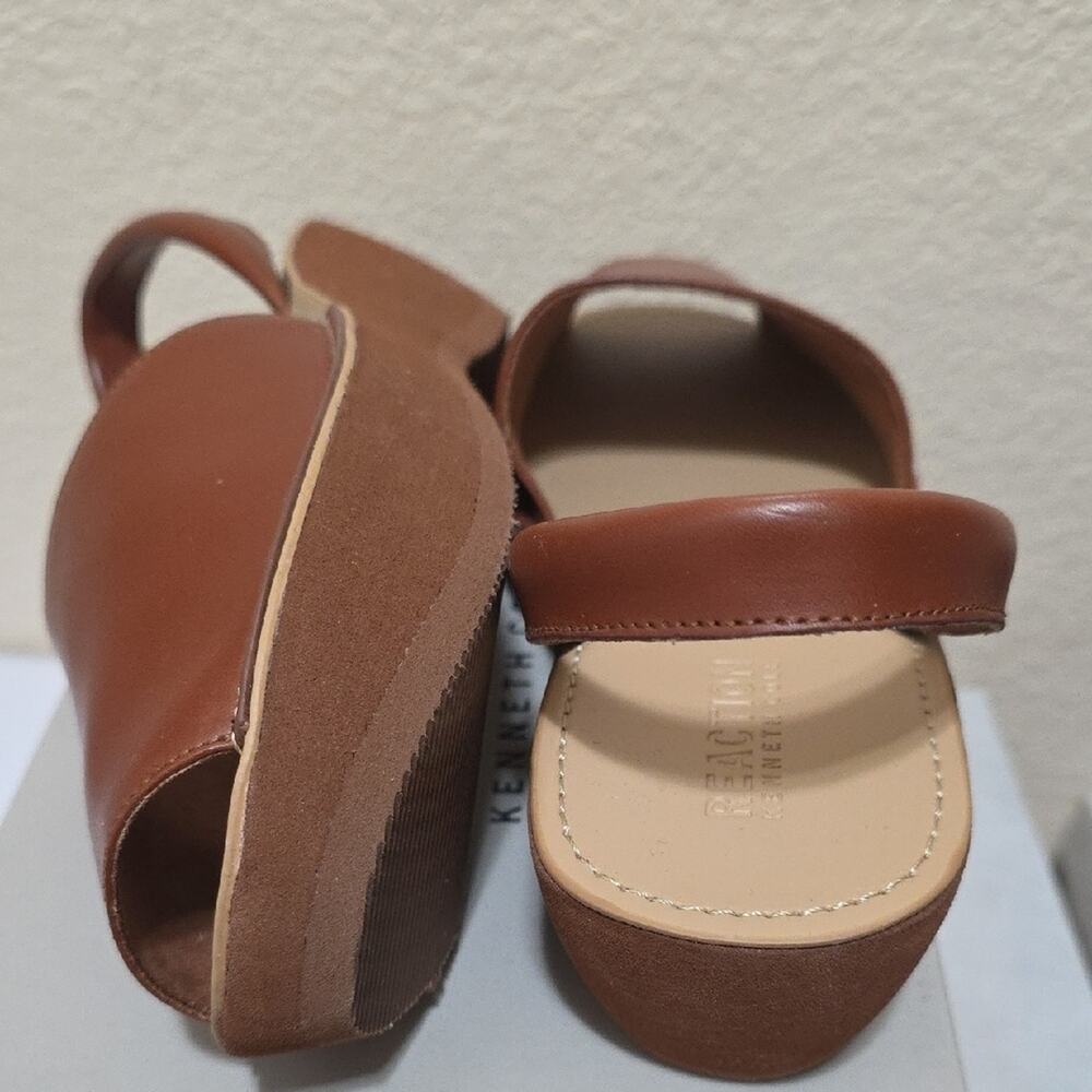 Kenneth Cole Reaction Women's Sandals - Picture 7 of 9
